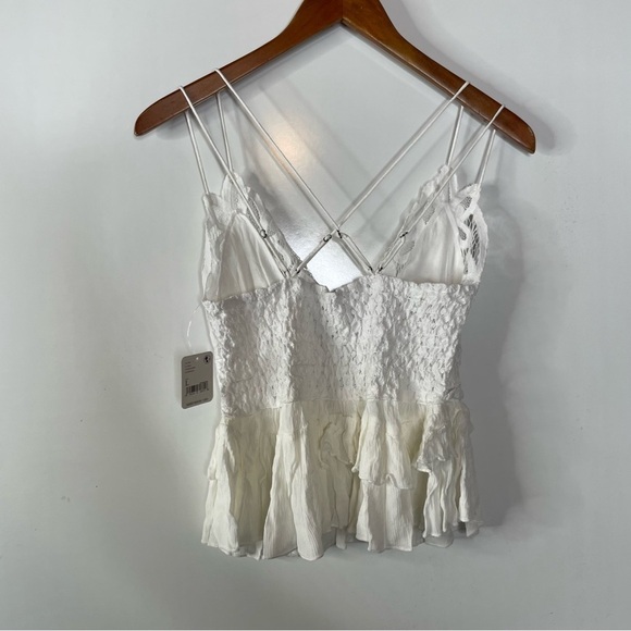 Free People NWT Adela Cami White Size Large - Picture 3 of 5